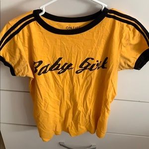 WOMENS SIZE M BABY GIRL TEE